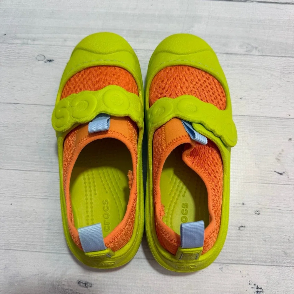 Crocs KIDS' SWIFTWATER SPLASH unisex Koi Fish lime yellow green orange juniors 3